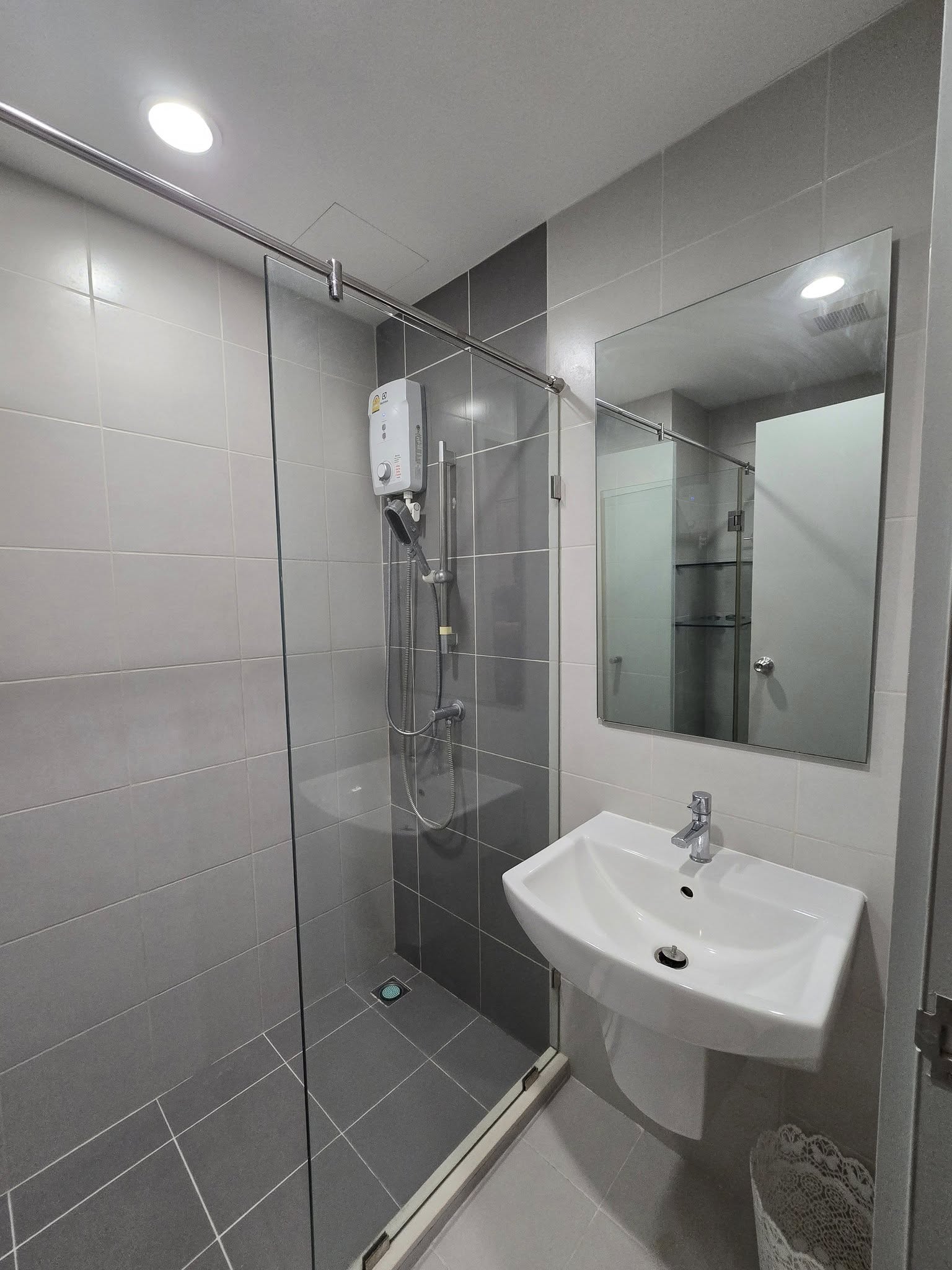 ปล่อยเช่า ไอดีโอ โมบิ วงศ์สว่าง-อินเตอร์เชนจ์ (Ideo Mobi Wongsawang Interchange) - โซนพื้นที่ MRT บางซ่อน Studio 1ห้องน้ำ - ขนาดห้อง 23 ตรม. ชั้น 6 - ให้เช่า 9,500 ต่อเดือน