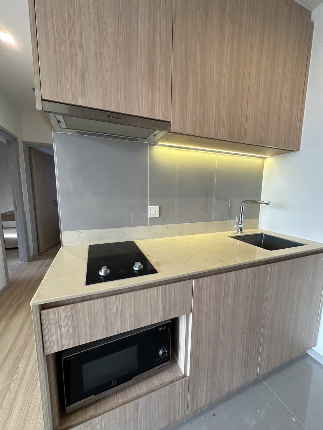 คอนโด M Jatujak (เอ็ม จตุจักร) High Rise โซนพื้นที่ BTS หมอชิต MRT จตุจักร ให้เช่าห้องแบบ 2ห้องนอน 2ห้องน้ำ ขนาดห้อง 56 ตรม. ชั้น 11 ตึก A