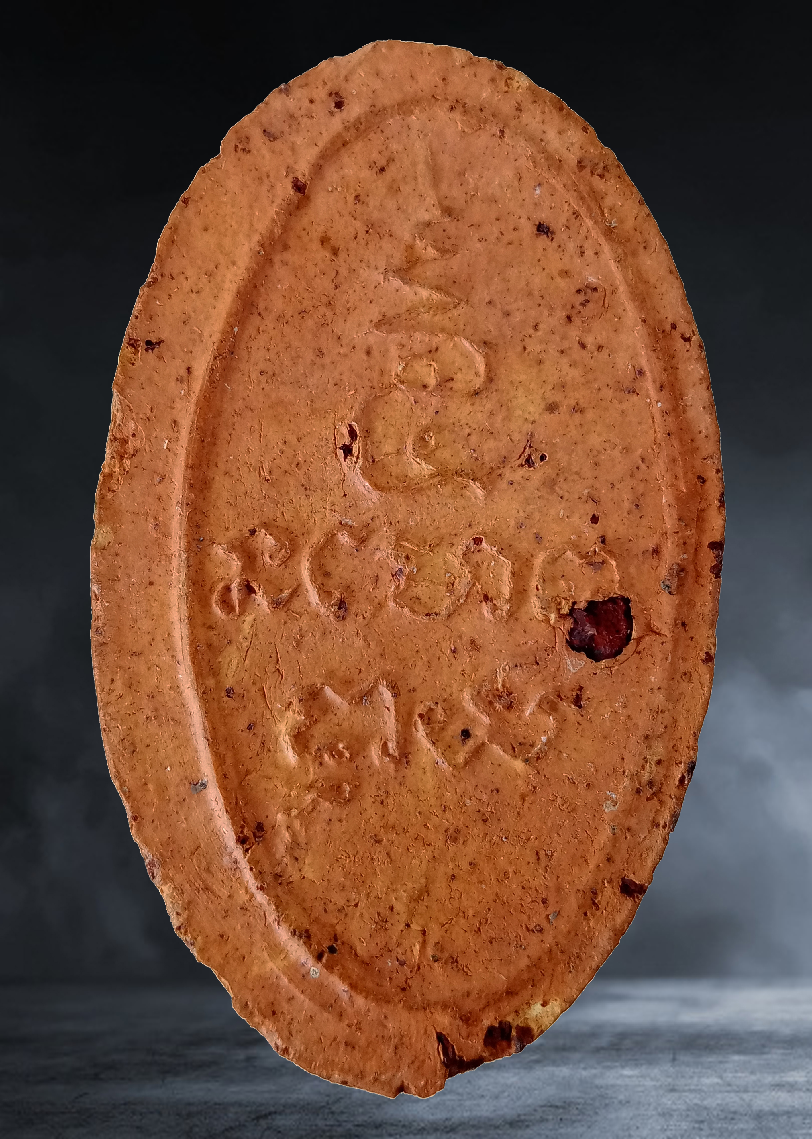 พระรูปเหมือน หลวงพ่อขอม วัดไผ่โรงวัว จ.สุพรรณบุรี เนื้อดิน ปี ๒๕๐๕