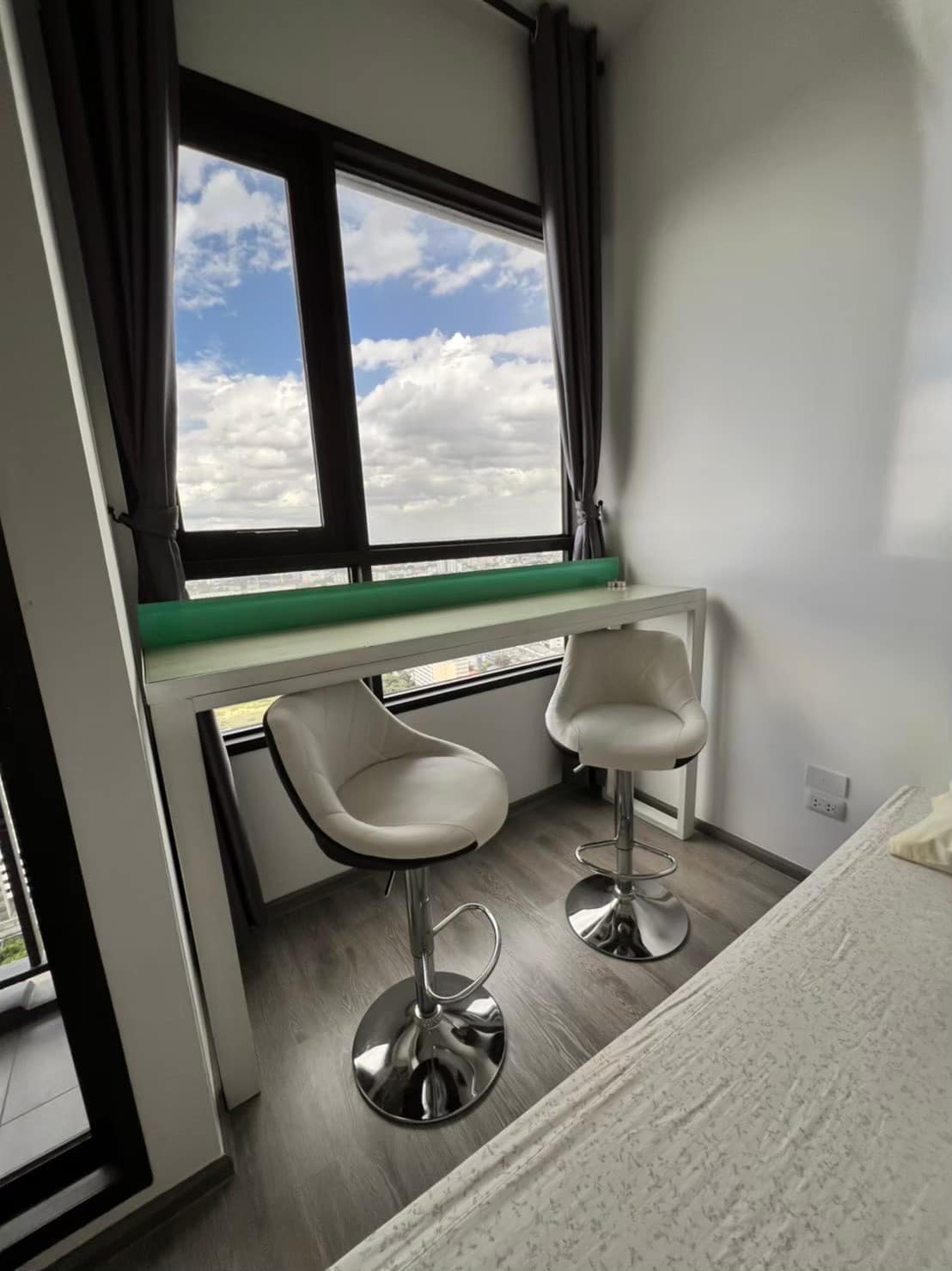 ปล่อยเช่าคอนโด Knightsbridge Prime Onnut (ไนท์บริดจ์ ไพร์ม อ่อนนุช) - Studio 1ห้องน้ำ 1ห้องครัว - ใกล้ BTS อ่อนนุช - ขนาดห้อง 24 ตรม. ชั้น 33