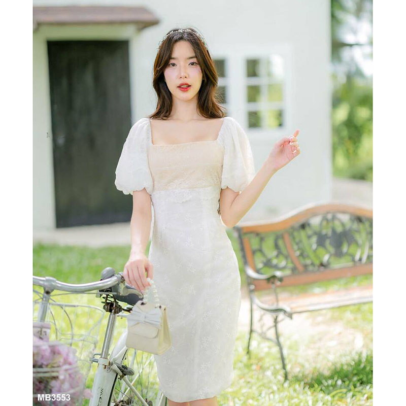 kudapy เดรสสั้นสีขาว สีชมพู ผ้าลายลูกไม้แต่งแขนตุ๊กตา ใส่เที่ยว ออกงานสวยดูดี