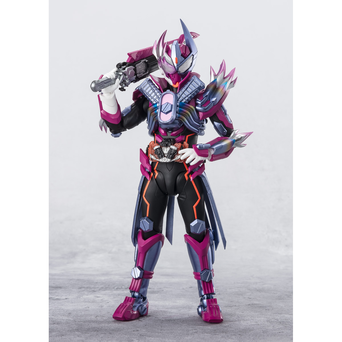 Bandai 4573102661036 p-bandai s.h.figuarts kamen rider valvarad
