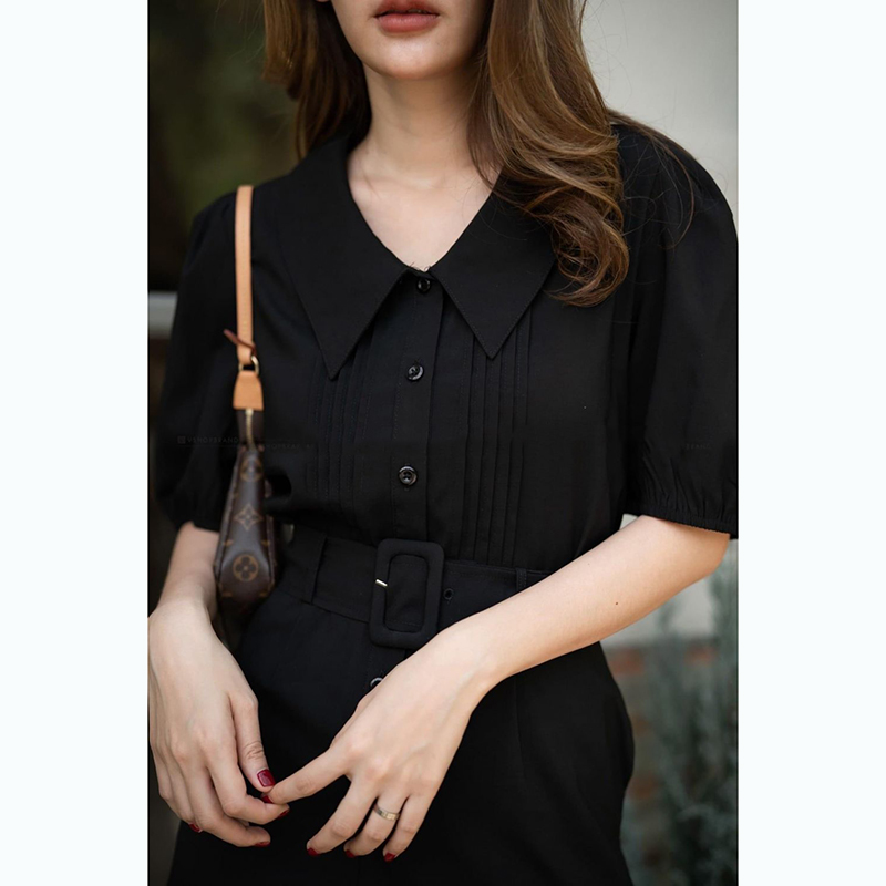 kudapyจั๊มสูทขาสั้นสีเหลือง/ฟ้า/ดำ/ขาว ดีไซน์น่ารักมากๆ เลยค่ะ รุ่นนี้ ดีไซน์ตีเกร็ดหน้า