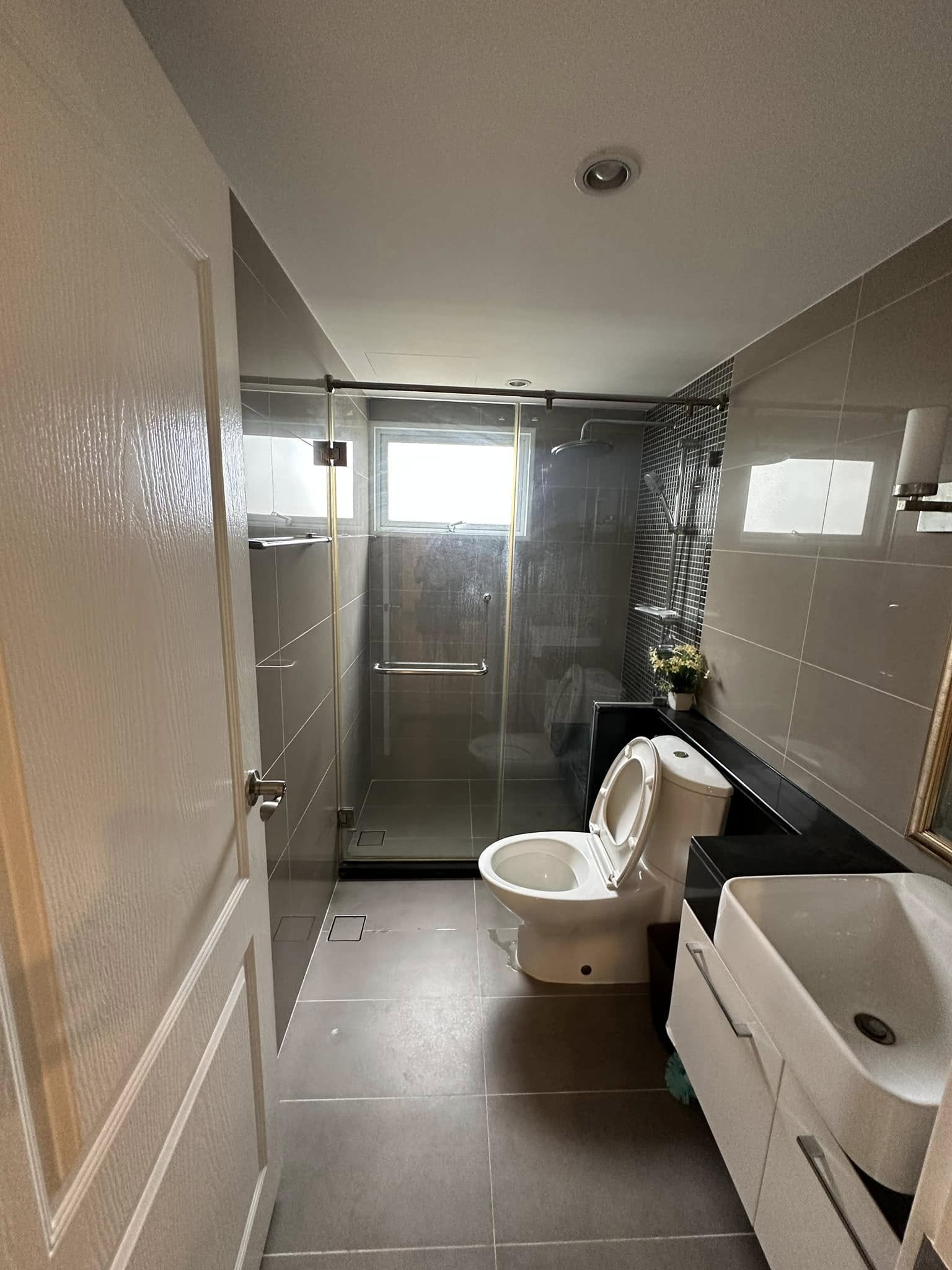 ให้เช่าคอนโด Supalai Wellington 2 (ศุภาลัย เวลลิงตัน 2) โซน รถไฟฟ้า MRT ศูนย์วัฒนธรรม ห้องแบบ 2ห้องนอน / 2ห้องน้ำ / โซนครัวปิด ขนาดห้อง 67 ตรม. ชั้น 7 ตึก 5