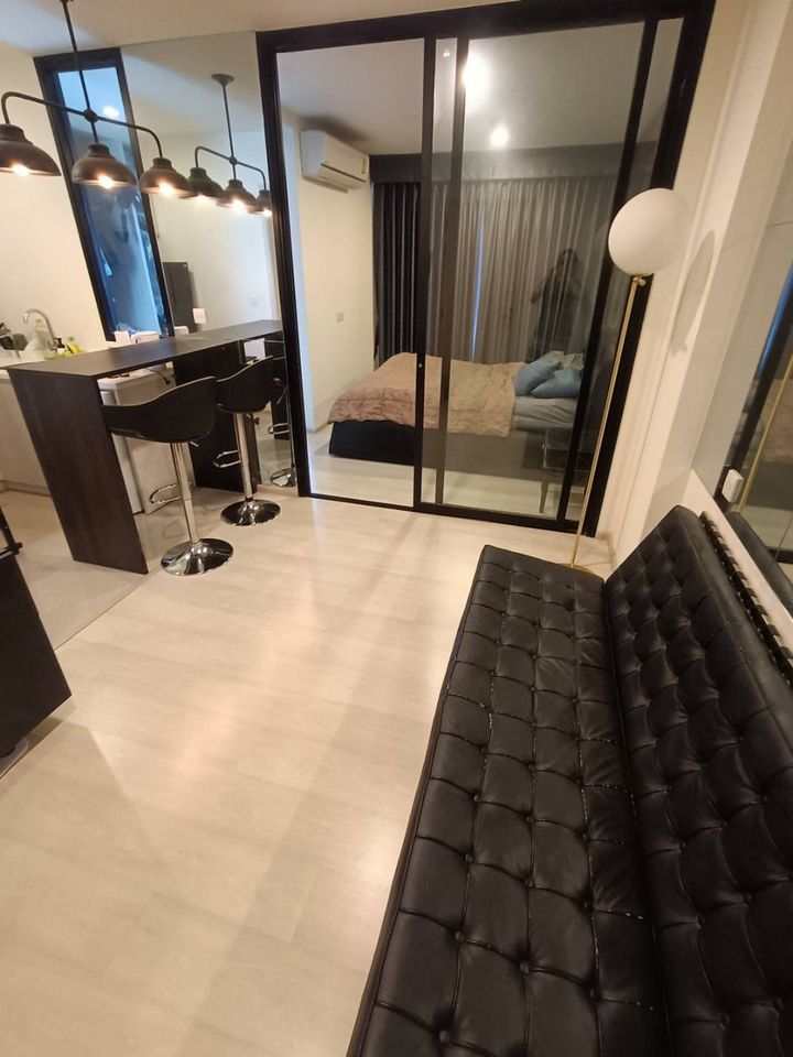 ปล่อยเช่าคอนโด Life Asoke (ไลฟ์ อโศก) - 1ห้องนอน 1ห้องน้ำ 1ห้องนั่งเล่น - ใกล้ MRTเพชรบุรี / ARL มักกะสัน / มศว. - ขนาดห้อง 35 ตรม. ชั้น 20