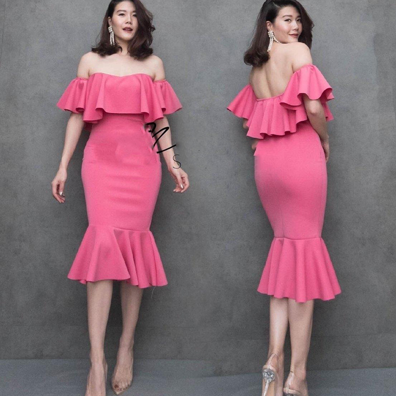 kudapy เดรสสั้นคลุมเข่า เดรสเปิดไหล่ทรงหางปลาสีชมพู/สีดำ/สีแดง/สีน้ำเงิน ใส่ออกงาน ใสเที่ยวได้หมดคร่าางานนี้ แซบมากค่ารุ่นนี้