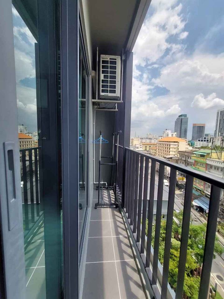 ให้เช่าคอนโด IDEO Ratchada - Sutthisan (ไอดีโอ รัชดา - สุทธิสาร) - ห้องเฟอร์พร้อมเครื่องใช้ไฟฟ้ามีเครื่องซักผ้า - การเดินทาง: 400 ม.จาก mrt สุทธิสาร