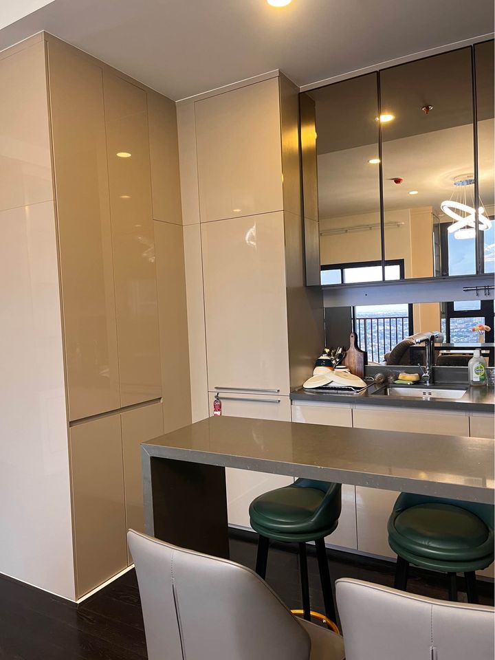 สนใจชมห้องติดต่อได้เลย Line ID: Smile-easy ปล่อยเช่าคอนโด Park Origin Thonglor (พาร์ค ออริจิ้น ทองหล่อ) - 2ห้องนอน 2ห้องน้ำ 1ห้องนั่งเล่น - ใกล้ BTS ทองหล่อ - ขนาดห้อง 67 ตรม. ชั้น 51 ตึก B