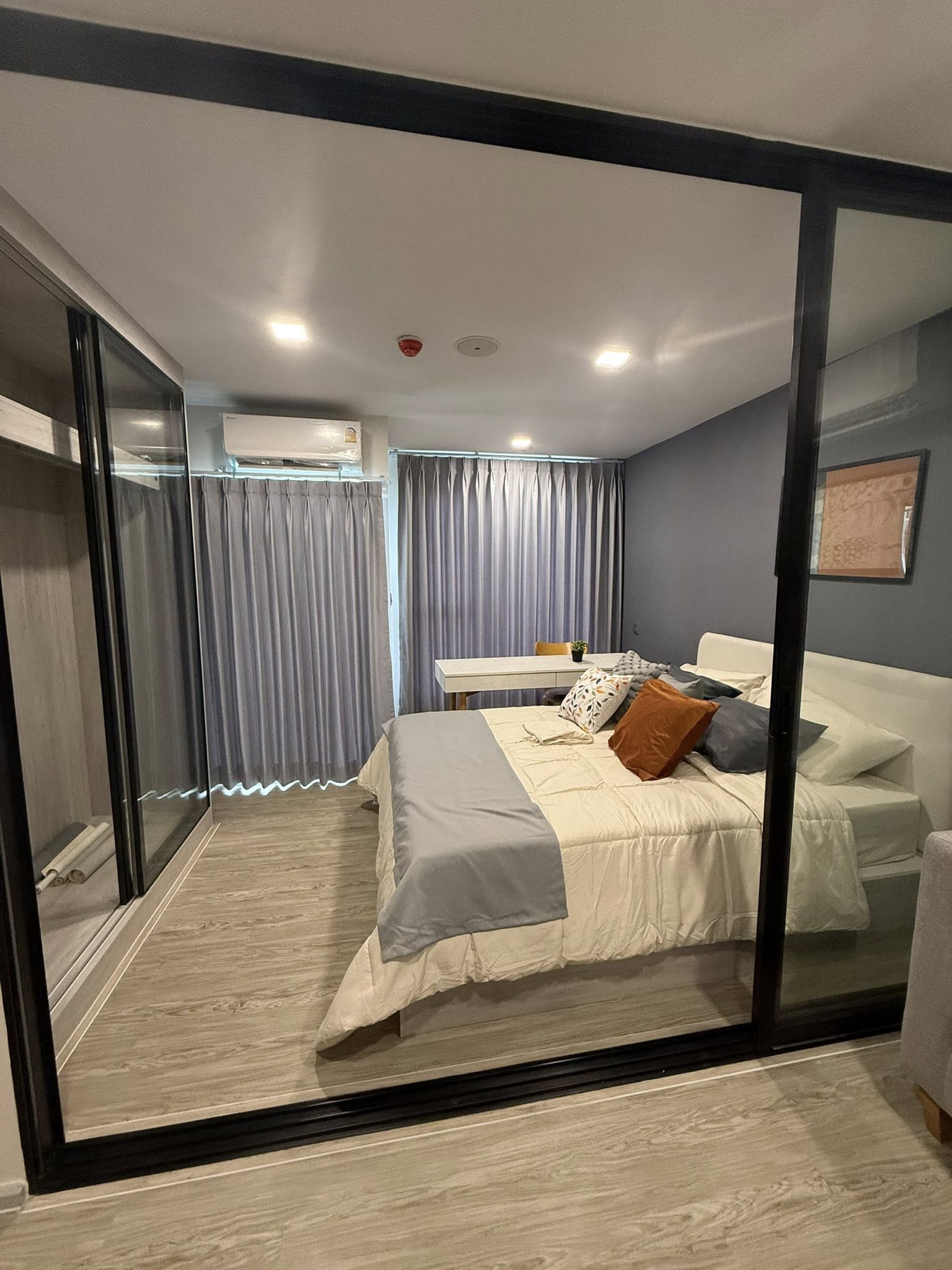 ให้เช่าคอนโด Kave Seed Kaset (เคฟ ซี้ด เกษตร) โซน รถไฟฟ้า BTS เสนานิคม / ม.เกษตร 1ห้องนอน / 1ห้องน้ำ ขนาดห้อง 26 ตรม. ชั้น 4 ตึก B