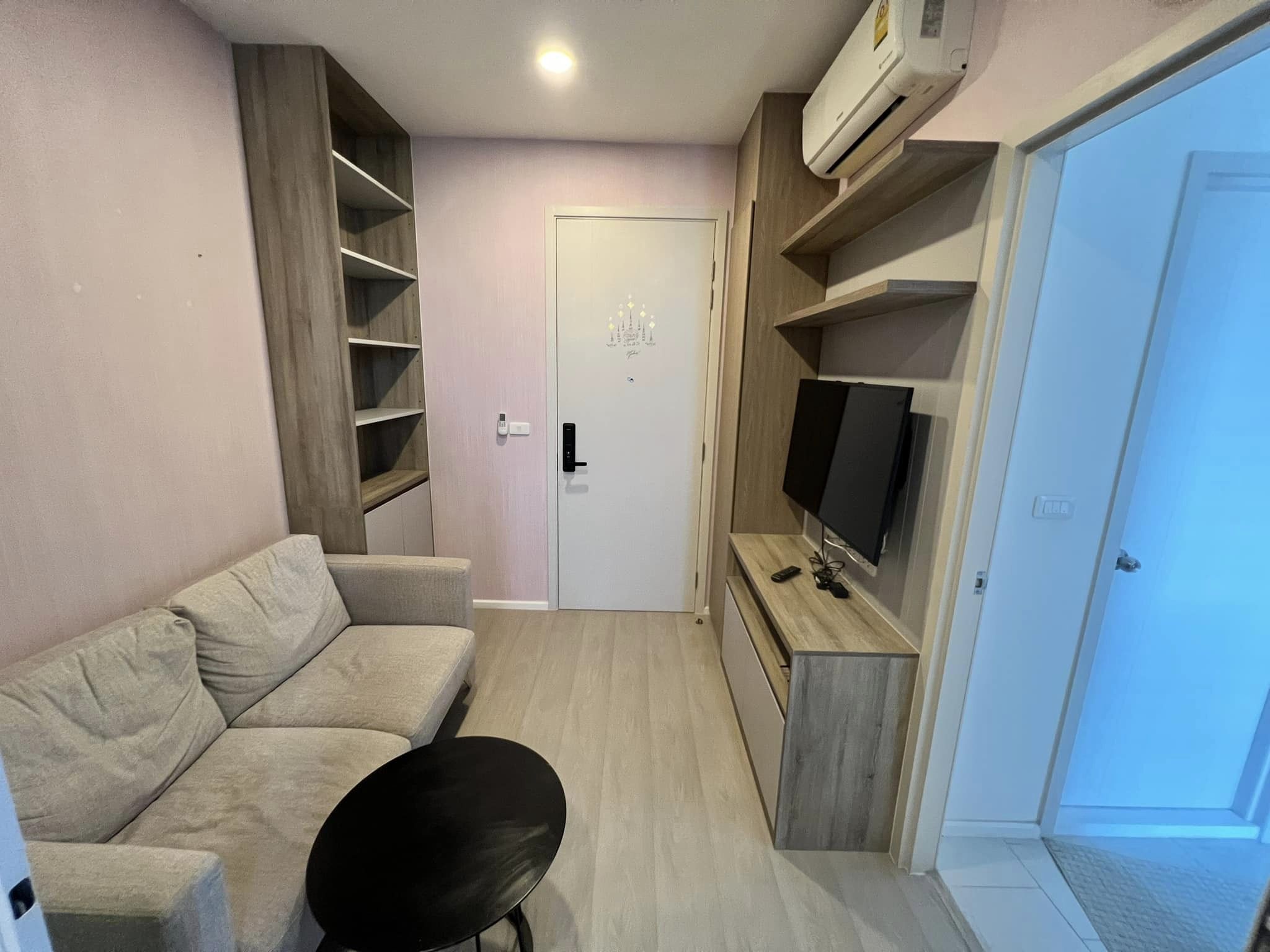 ปล่อยเช่าคอนโด De LAPIS Charan 81 (เดอ ลาพีส จรัญ 81) - 1ห้องนอน 1ห้องน้ำ 1ห้องนั่งเล่น 1ห้องครัว - ใกล้ MRTบางพลัด - ขนาดห้อง 26.48 ตรม. ชั้น 9