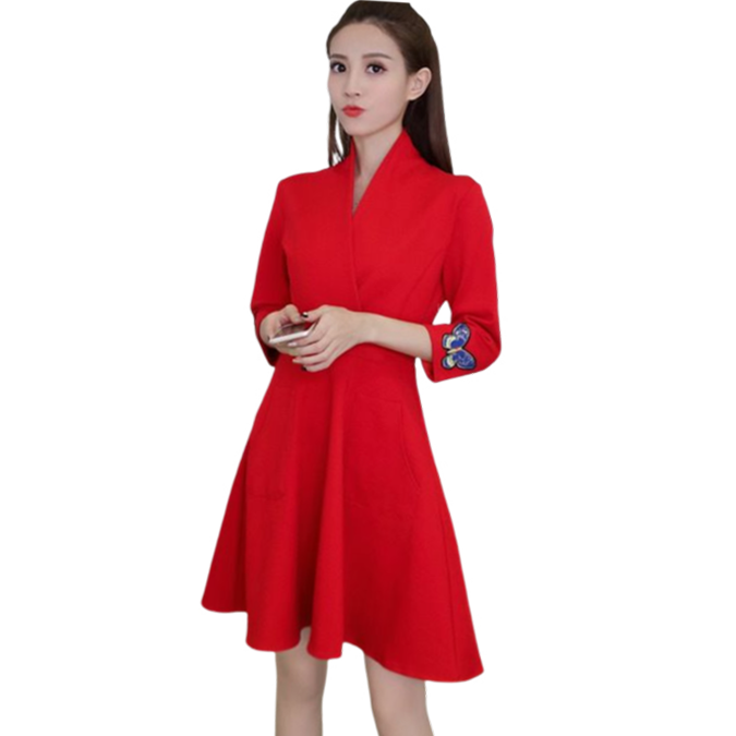 kudapy เดรสสั้นคอวีสีแดงสด แขนสามส่วน กระโปรงทรงบานทิ้งตัวใส่สบาย