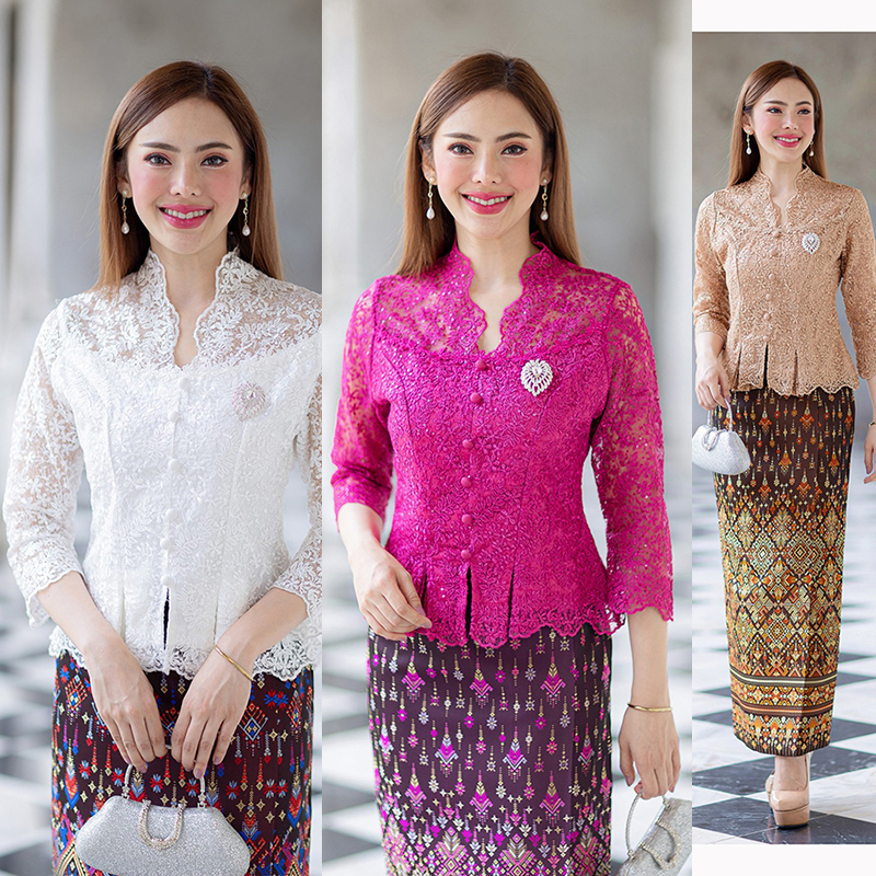 kudapy (เฉพาะเสื้อ) เสื้อลูกไม้สีน้ำตาล/สีชมพูเข้ม ตัวเสื้อใช้ผ้าลูกไม้ใยบวบเนื้อดีลายลูกไม้แน่นทั้งตัว ตัวเสื้อมาพร้อมซับในเนื้อดีในตัว