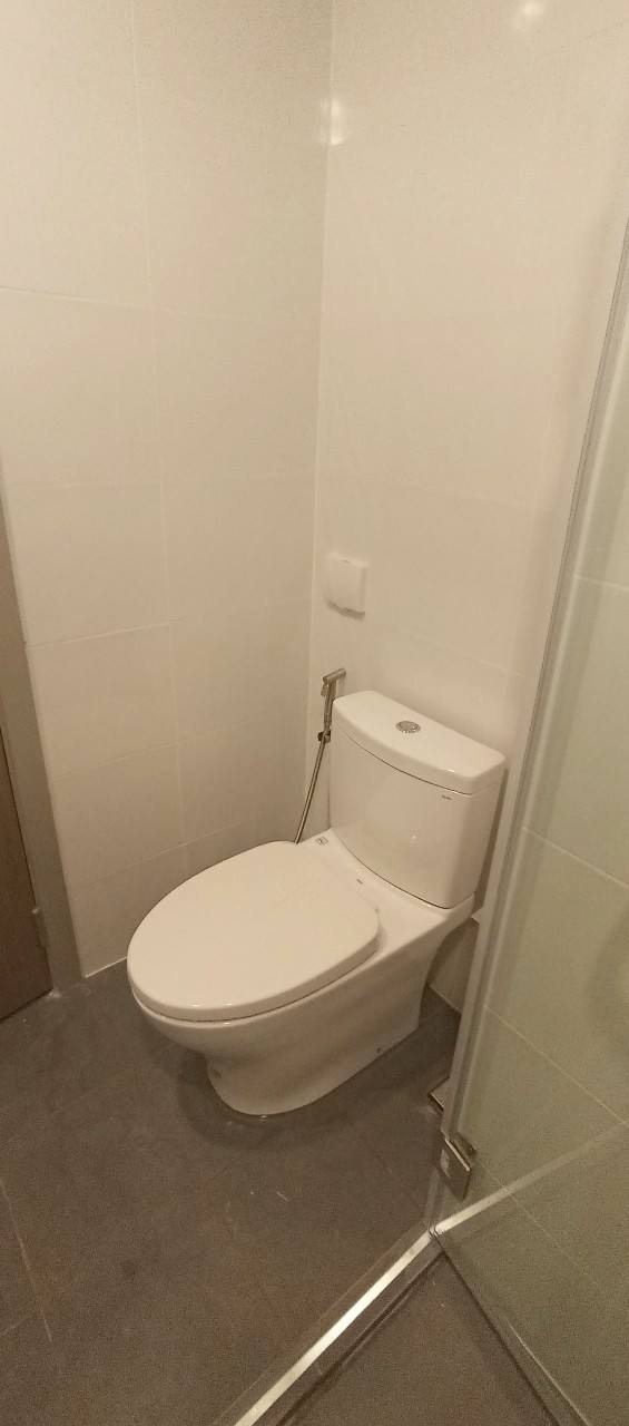 ให้เช่าคอนโด The Origin Ladprao-Bangkapi (ดิ ออริจิ้น ลาดพร้าว-บางกะปิ) โซนพื้นที่ BTSบางกะปิ ห้องแบบ Studio / 1ห้องน้ำ / โซนครัวปิด ขนาดห้อง 23 ตรม. ชั้น 12