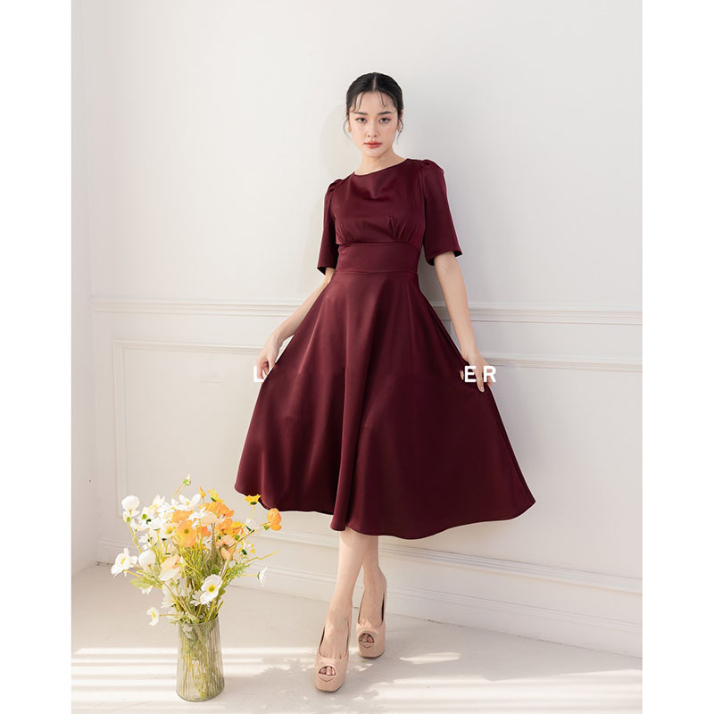 kudapy เดรสสั้นสีโอวัลติน/สีกรม/สีแดง/สีขาว กระโปรงบาน แขนสั้น ทรงรุ่นนี้ใส่แล้วสวยหวาน