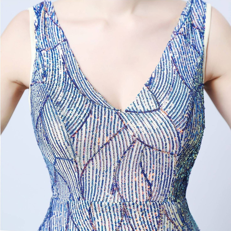 kudapy ชุดยาวสีเทาเงิน/สีดำ/สีดำรุ้ง/สีน้ำเงินรุ้ง ออกงานหน้าสั้น-หลังยาวปักเลื่อม เนื้อผ้าขยายได้