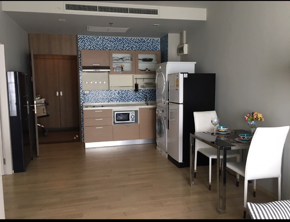 ให้เช่าคอนโด Noble Refine (โนเบิล รีไฟน์) Sukkhumvit26 BTS PromPong