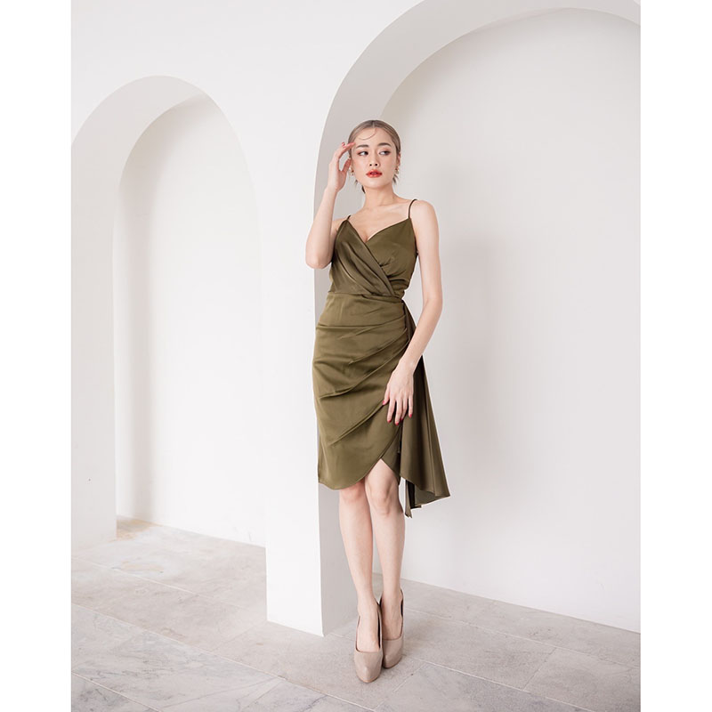 kudapy เดรสสั้นสีเขียว แขนกุด สวยขับผิวทุกสี ใส่ได้กับสาวทุกหุ่น ลุคสาวสังคม โชว์ผิวนิดๆ เซ็กซี่หน่อยๆ