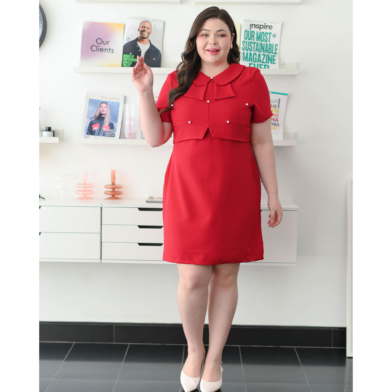 kudapy เดรสแขนสั้น คอปกแบบใหม่สุดคิวท์ มาพร้อมกระดุมมุกตกแต่งให้ลุคคุณหนูน่ารัก