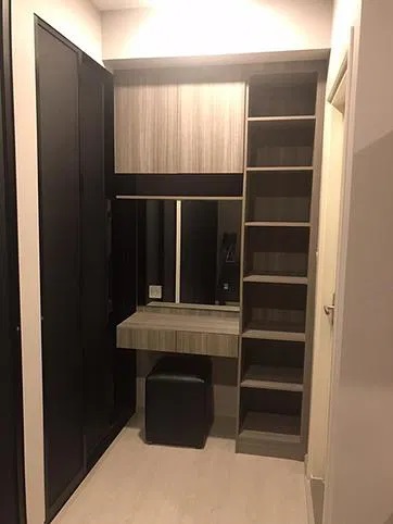 ให้เช่าห้องแบบ 1ห้องนอน 1ห้องน้ำ 1ครัวแยก โซนพื้นที่ BTS วัดพระศรีมหาธาตุ คอนโด KnightsBridge Phaholyothin Interchange (ไนท์บริดจ์ พหลโยธิน – อินเตอร์เชนจ์) High Rise ขนาดห้อง 29 ตรม. ชั้น 4 ตึก B