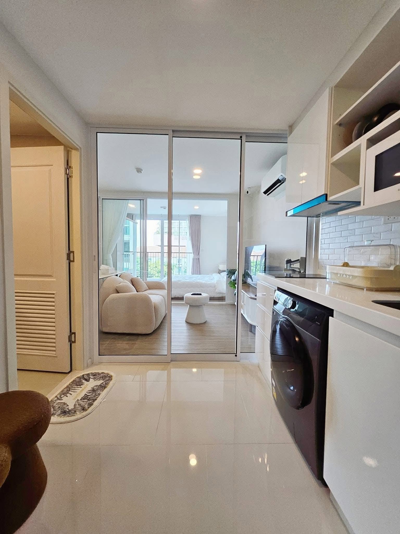 ให้เช่าคอนโด (ชาโตว์ อินทาวน์ รัชโยธิน) Low Rise โซนพื้นที่ BTS รัชโยธิน ห้องแบบ 1ห้องนอน 1ห้องน้ำ 1ห้องครัวปิด