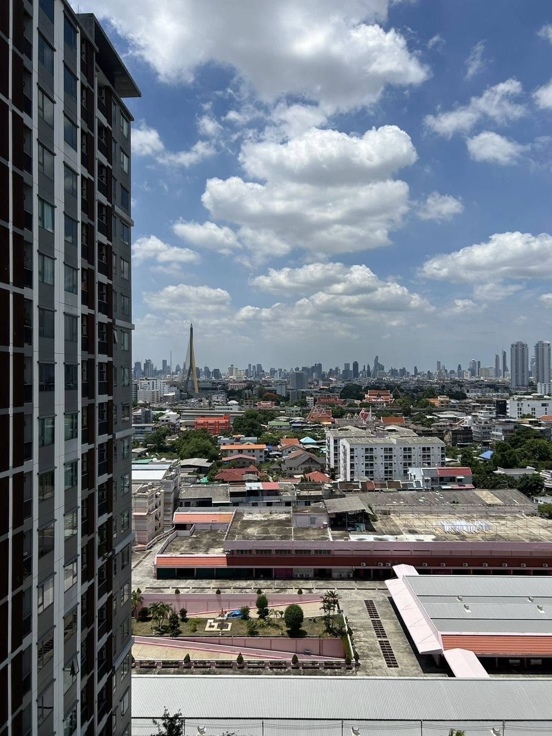 ให้เช่าห้องแบบ 1ห้องนอน 1ห้องน้ำ โซนพื้นที่ MRT บางยี่ขัน คอนโด Life Pinklao (ไลฟ์ ปิ่นเกล้า) High Rise ขนาดห้อง 35 ตรม. ชั้น 16