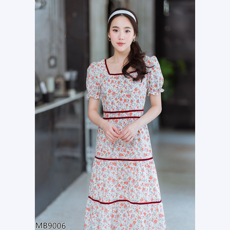 kudapy เดรสยาวสีแดง แขนจั้มกระโปรงยาวแต่งชั้น