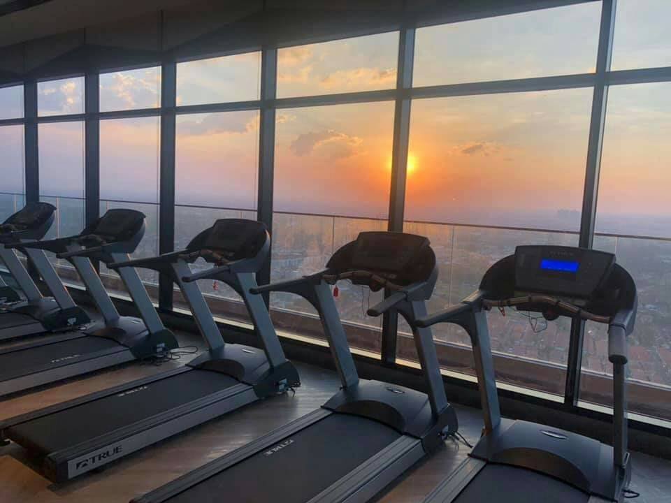 ให้เช่าคอนโด The Politan Rive (เดอะ โพลิแทน รีฟ) - ตกแต่งเฟอร์ครบห้องสวยน่าอยู่ชั้นสูงงงงมีเครื่องซักผ้า