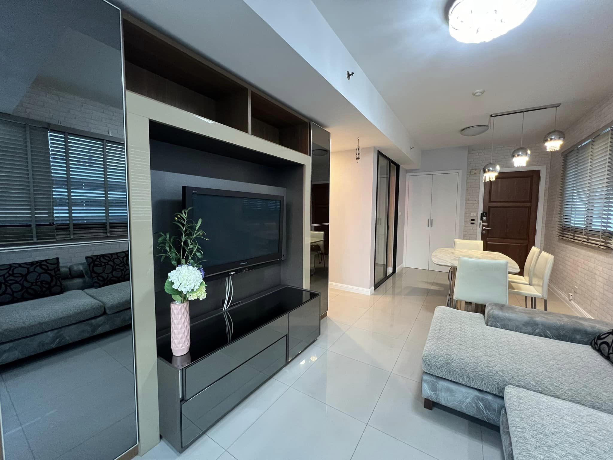 ปล่อยเช่าคอนโด ศุภาลัย พรีเมียร์ เพลส อโศก Supalai Premier Place Asoke - 2ห้องนอน 2ห้องน้ำ 1ห้องนั่งเล่น - ใกล้ MRTเพชรบุรี BTSอโศก/มศว/แกรมมี่ - ขนาดห้อง 110 ตรม. ชั้น 22