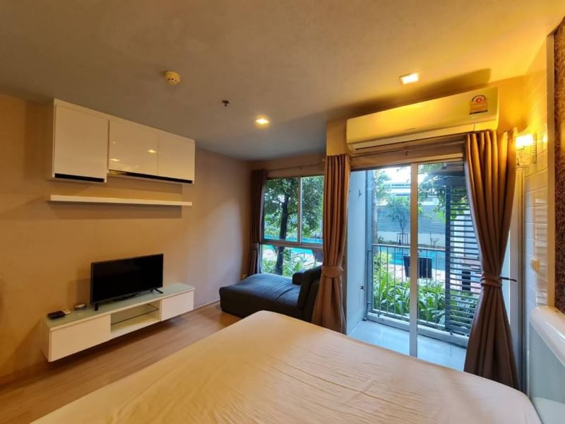 ปล่อยเช่าคอนโด Casa Condo Ratchada-Ratchaphruek (คาซ่า คอนโด รัชดา-ราชพฤกษ์) - Studio 1ห้องน้ำ - ใกล้ BTS ตลาดพลู / The mall ท่าพระ - ขนาดห้อง 27 ตรม. ชั้น 5 วิวสระและสวน