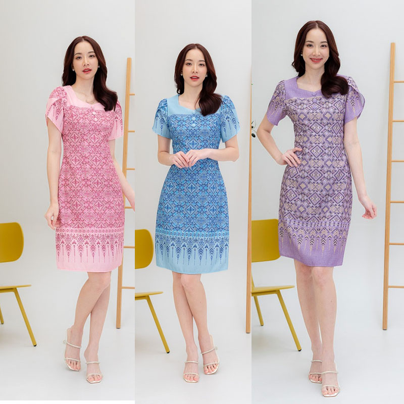 kudapy เดรสสั้นสีฟ้า/สีชมพู/สีม่วง ผ้าลายไทยแขนกลีบบัว