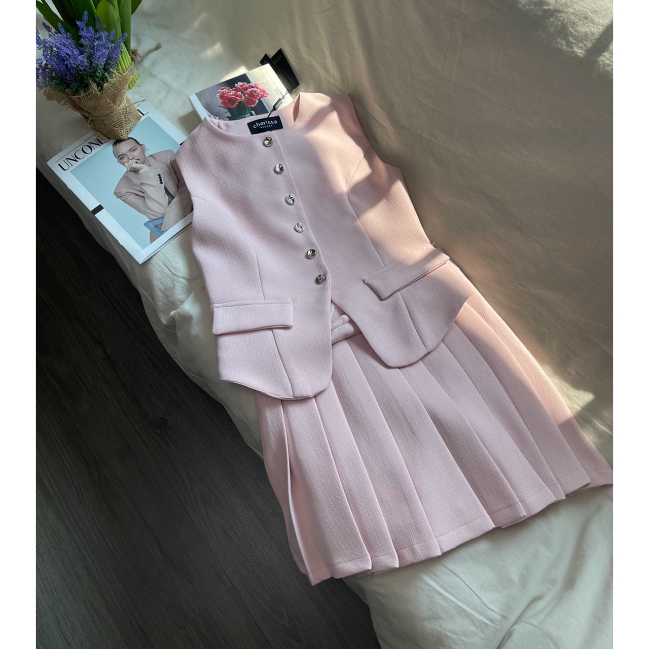 kudapy ชุดเซ็ทสีดำ/สีเทา/สีขียว/สีชมพู เสื้อแขนกุด+กระโปรง set เสื้อแขนกุด แต่งกระดุมจริงด้านหน้า