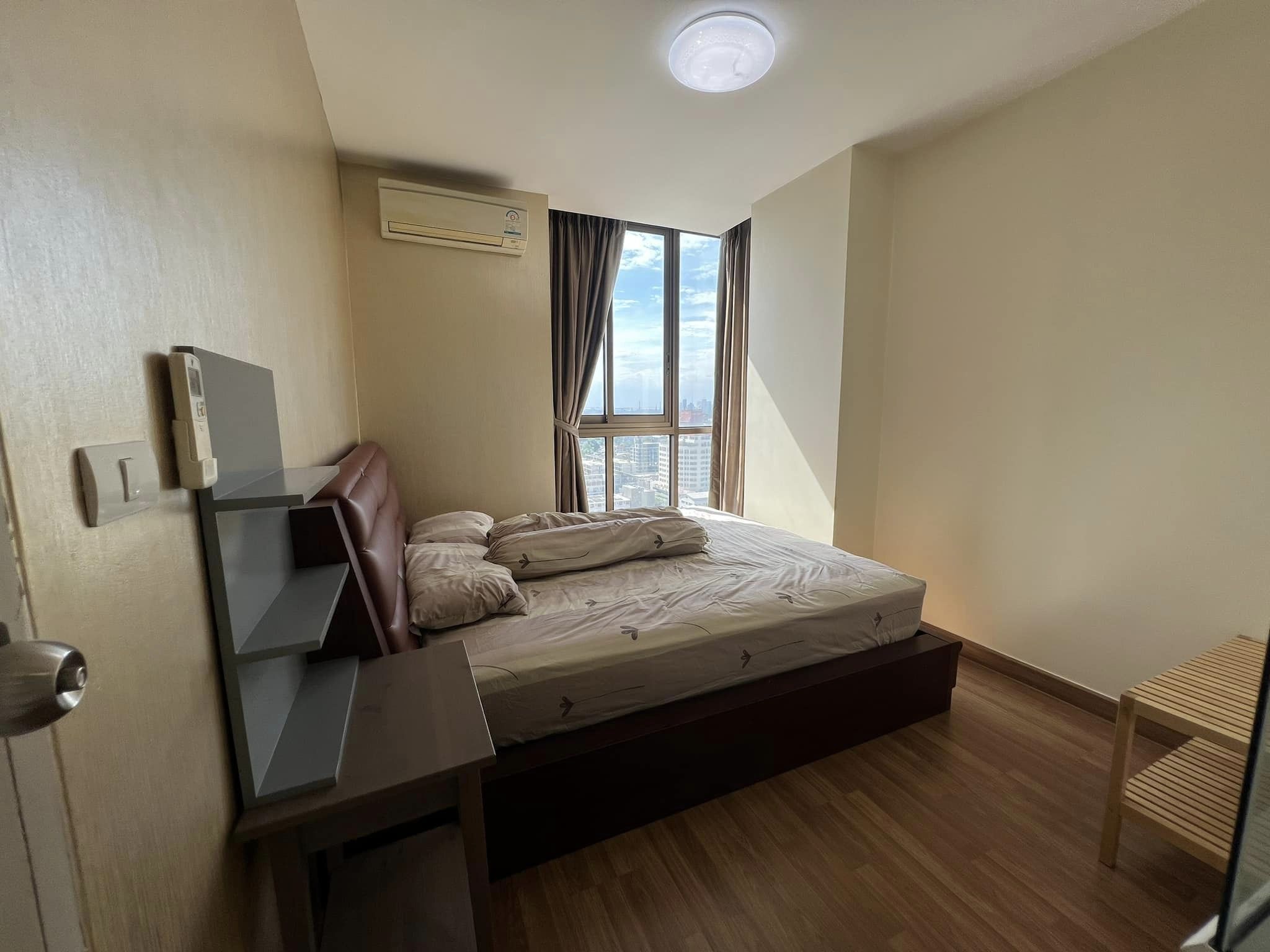 ให้เช่าคอนโด IDEO Mix Sukhumvit 103 (ไอดีโอ มิกซ์ สุขุมวิท 103) - ตกแต่งเฟอร์ครบห้องมุมน่าอยู่ - การเดินทาง: ติด BTS อุดมสุข