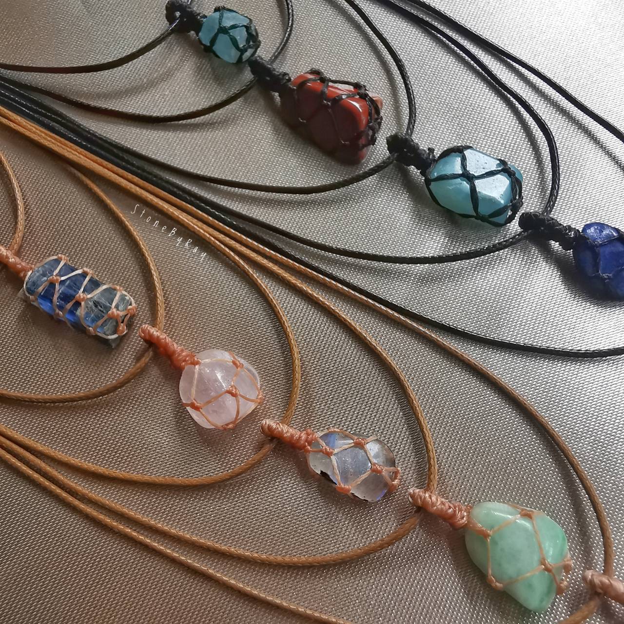 สร้อยคอจี้เชือกถักหินแท้หลากหลายชนิด Gemstone Necklace