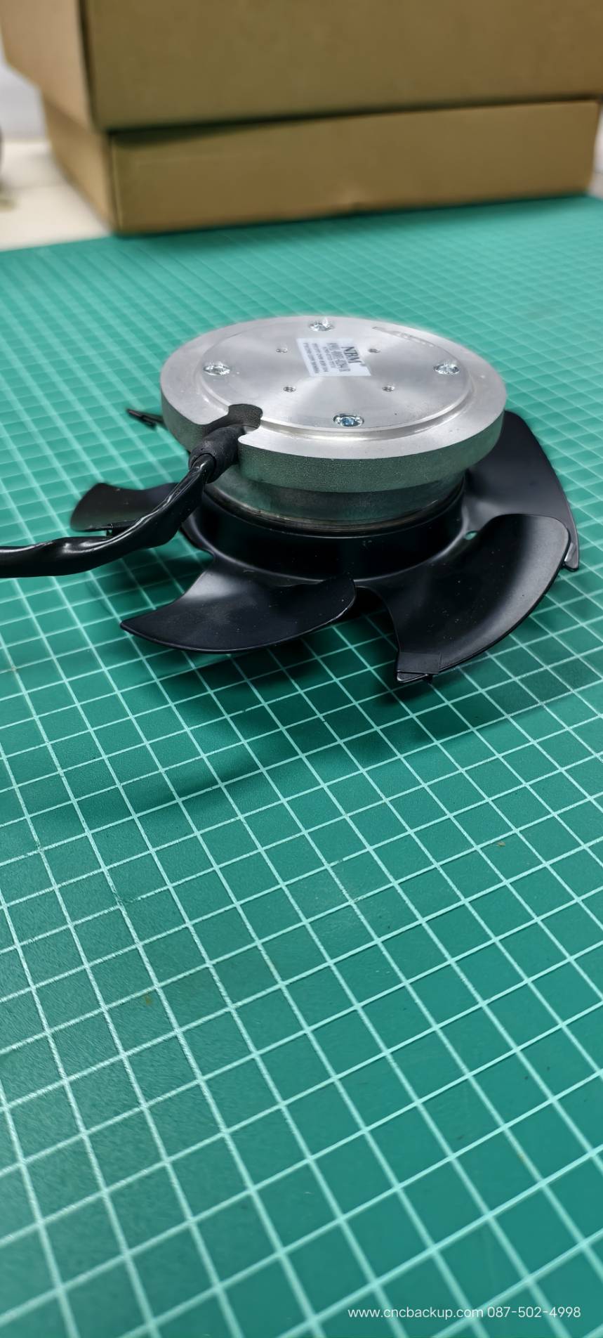 FANUC A90L-0001-0284/R SPINDLE FAN MOTOR