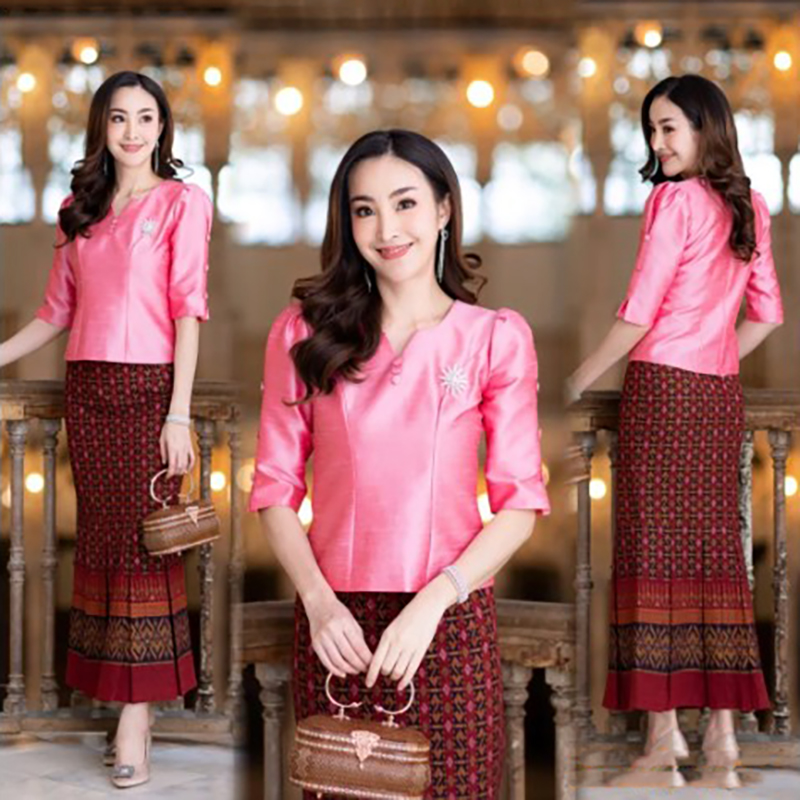 kudapy เสื้อผ้าไหม เขียวมรต บานเย็น ชมพูกลีบบัว แขน 4 ส่วนแต่งกระดุมด้านข้าง เอวปล่อย ชุดไทยประยุกต์