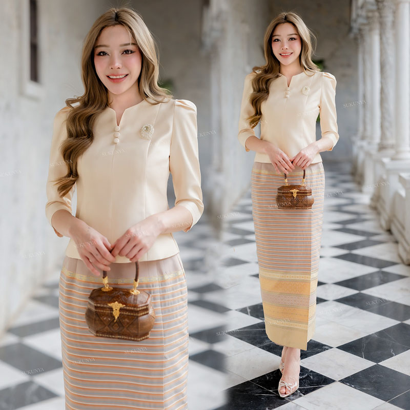 kudapy ผ้าถุงสำเร็จรูป ผ้าถุงแพรวากาฬสินธ์ ผ้าถุงทอลาย เกรดพรีเมี่ยมอัดกาว ซิปหลัง เย็บแบบ ทบผ้า ไม่เห็นหน้าขา (เฉพาะผ้าถุง)