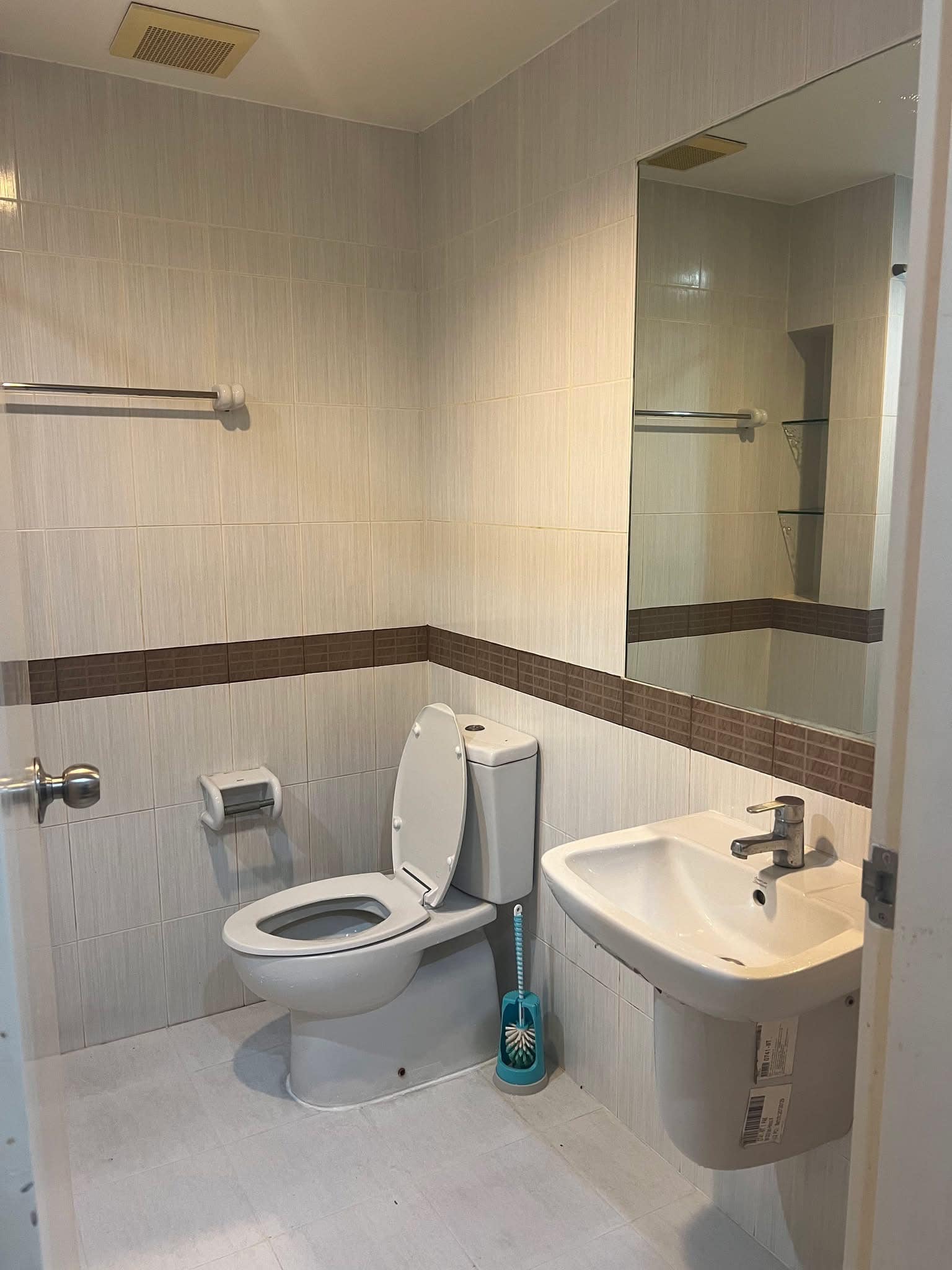 ให้เช่าห้องแบบ Studio 1ห้องน้ำ โซนพื้นที่ ดินแดง MRT พระราม 9 คอนโด Casa Condo Asoke - Dindaeng (คาซ่า คอนโด อโศก - ดินแดง) ขนาดห้อง 26 ตรม. ชั้น 27