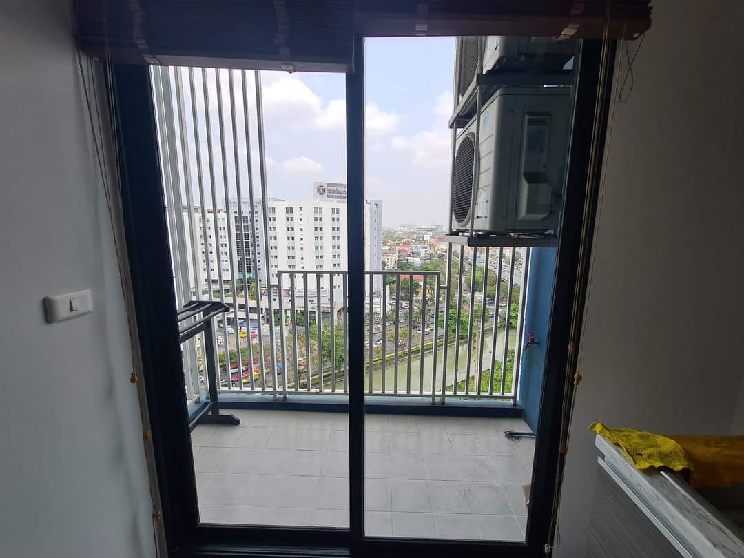 ให้เช่าห้องน่าอยู่เฟอร์เครื่องใช้ไฟฟ้าครบ สอบถามแอด Line ID : Smile-easy ที่ Niche Mono Ratchavipha (นิช โมโน รัชวิภา)