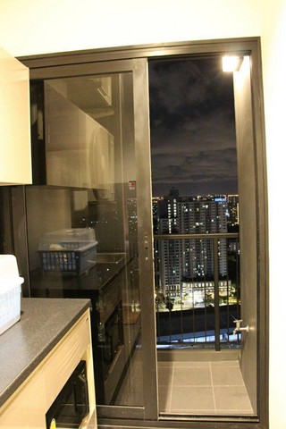 ให้เช่า The Politan Rive (เดอะ โพลิแทน ริฟ) ชั้น34เฟอร์ครบวิวสระว่ายน้ำ