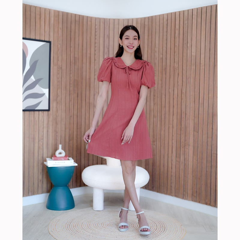 kudapy เดรสสั้นสีขาว/สีชมพู/สีฟ้า ผ้าทอแขนจั๊มผูกโบว์