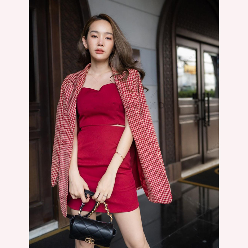 kudapy set สูท 3 ชิ้น ใช้ผ้าเกรดอย่างดีในการตัด งานสวยมากๆๆ มีซับทั้งชุด