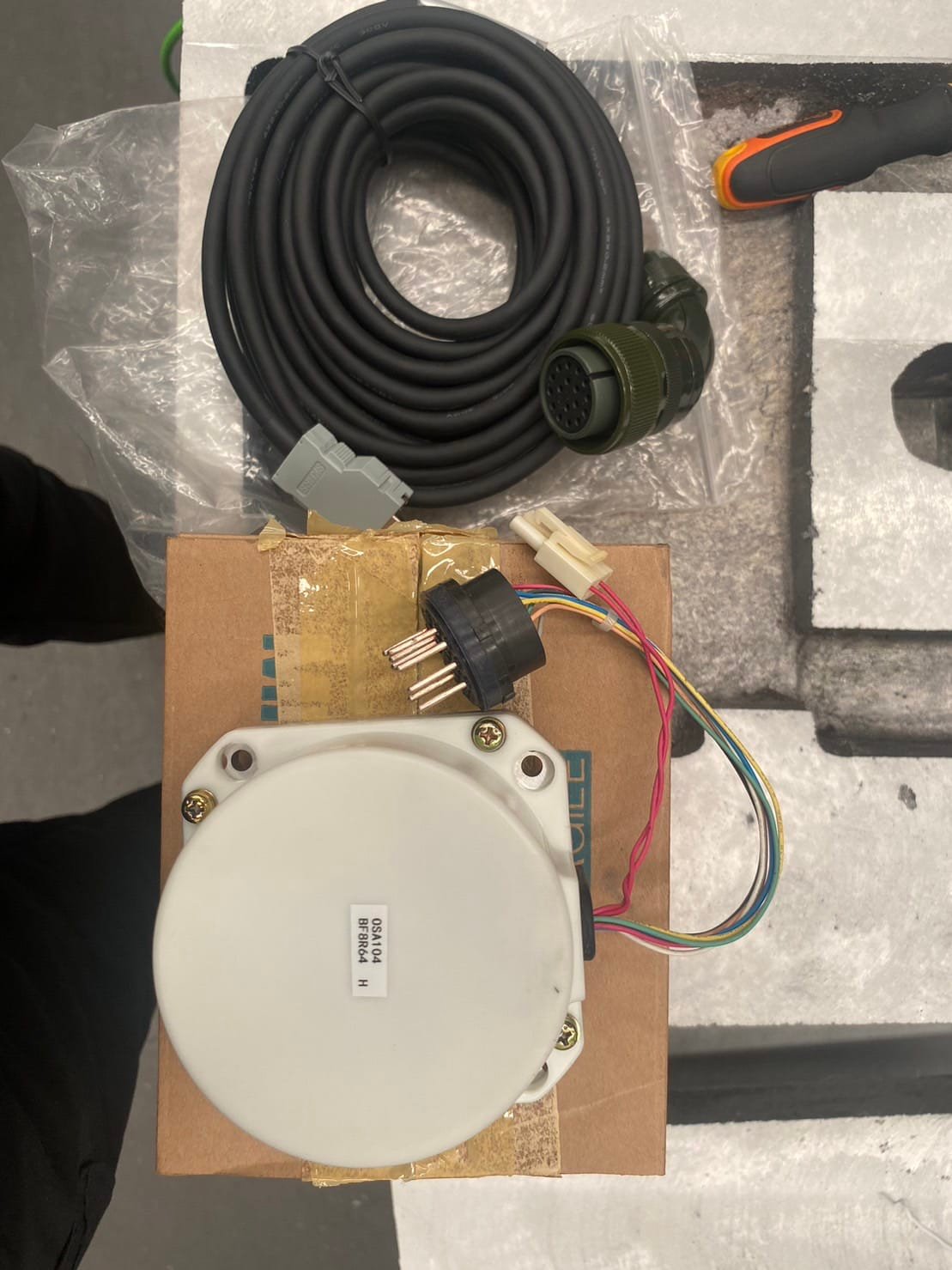 งานเปลี่ยนสาย ENCODER และ Encoder Mitsubishi Meldas 500