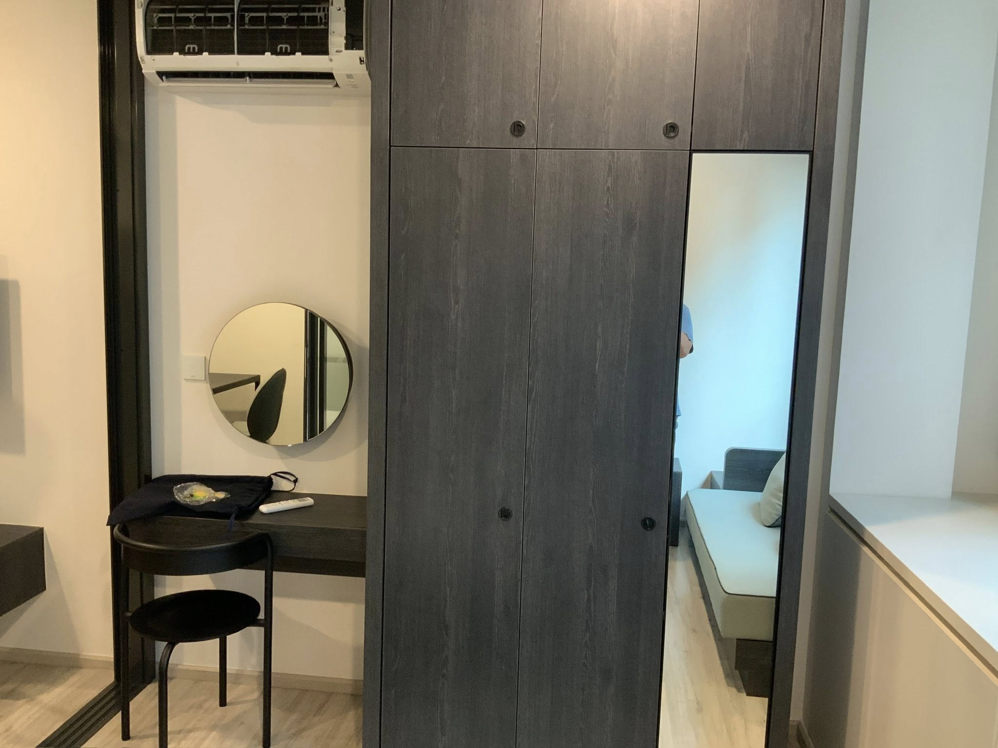 ให้เช่าคอนโด XT Huaikhwang (เอกซ์ที ห้วยขวาง) High Rise โซนพื้นที่ MRT ห้วยขวาง ห้องแบบ 1ห้องนอน 1ห้องน้ำ ขนาดห้อง 30 ตรม. ชั้น 7 ตึก B