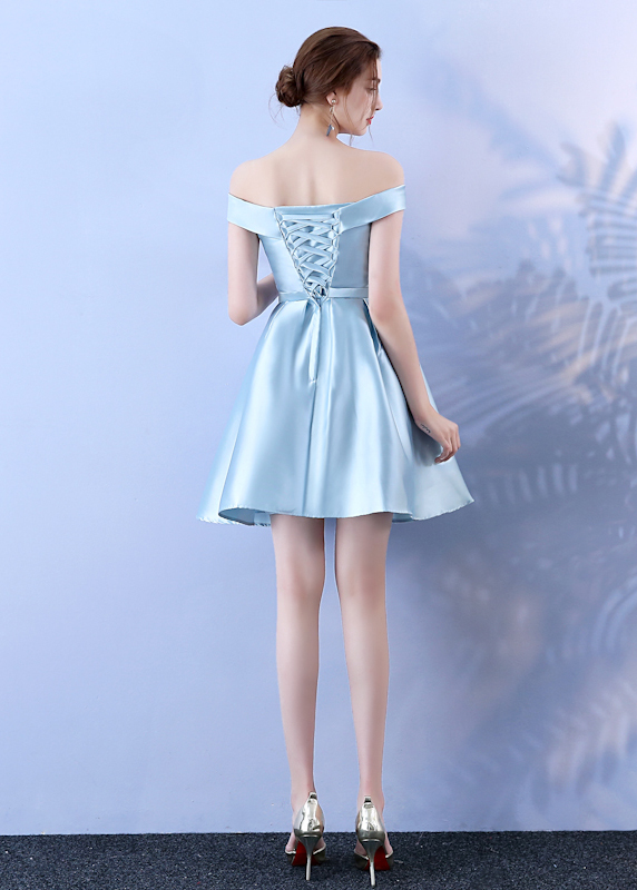 Mini Dress ชุดราตรีสั้นทรงปาดไหล่กระโปรงบานสีฟ้า