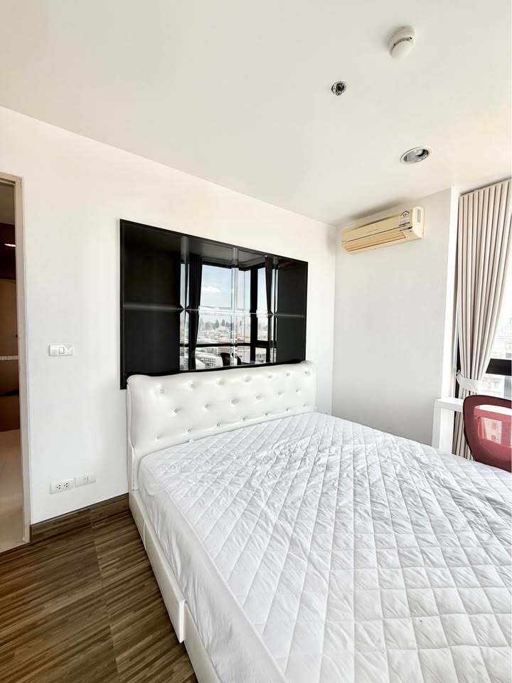 คอนโด IDEO Ratchada-Huaikwang (ไอดีโอ รัชดา-ห้วยขวาง) High Rise โซนพื้นที่ MRTห้วยขวาง ให้เช่าห้องแบบ 1ห้องนอน 1ห้องน้ำ 1ครัวปิด ขนาดห้อง 35 ตรม. ชั้น 17