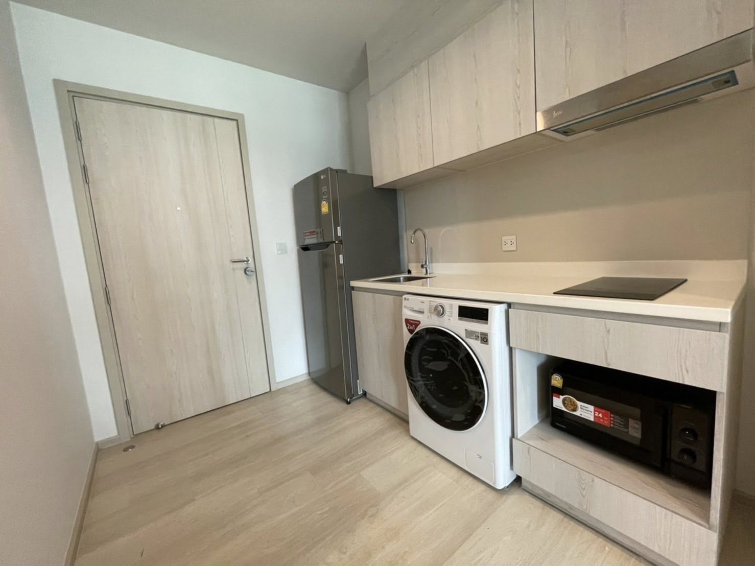 ให้เช่าคอนโด Life One Wireless (ไลฟ์ วัน ไวร์เลส) โซนพื้นที่ BTS เพลินจิต ห้องแบบ Studio / 1ห้องน้ำ ขนาดห้อง 28 ตรม. ชั้น 11