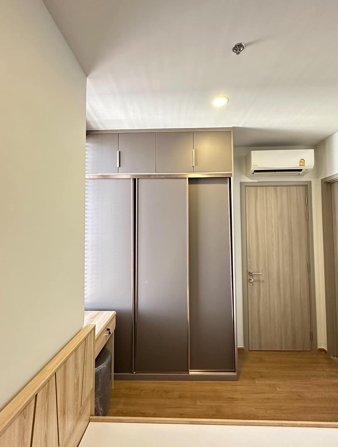 ปล่อยเช่าคอนโด CLOUD Thonglor - Phetchaburi (คลาวด์ ทองหล่อ - เพชรบุรี) - 1 bed plus 1ห้องน้ำ 1ห้องนั่งเล่น - ใกล้ MRT เพชรบุรี - ขนาดห้อง 38 ตรม. ชั้น 28
