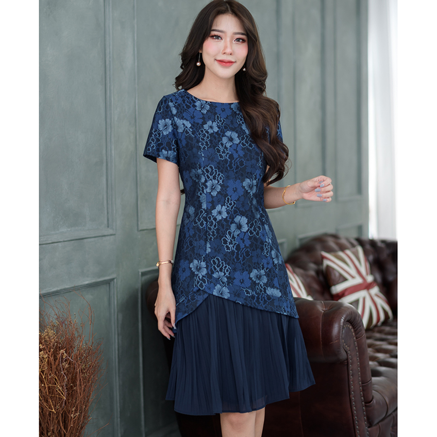 kudapy เดรสสั้นไปงานสีน้ำเงินกรมท่า,สีชมพูม่วง เดรสสั้นทรงระบาย แขนสั้น คอกลม เดรสลูกไม้ลายดอกงานซิบหลัง ผ้าสวยทิ้งตัว