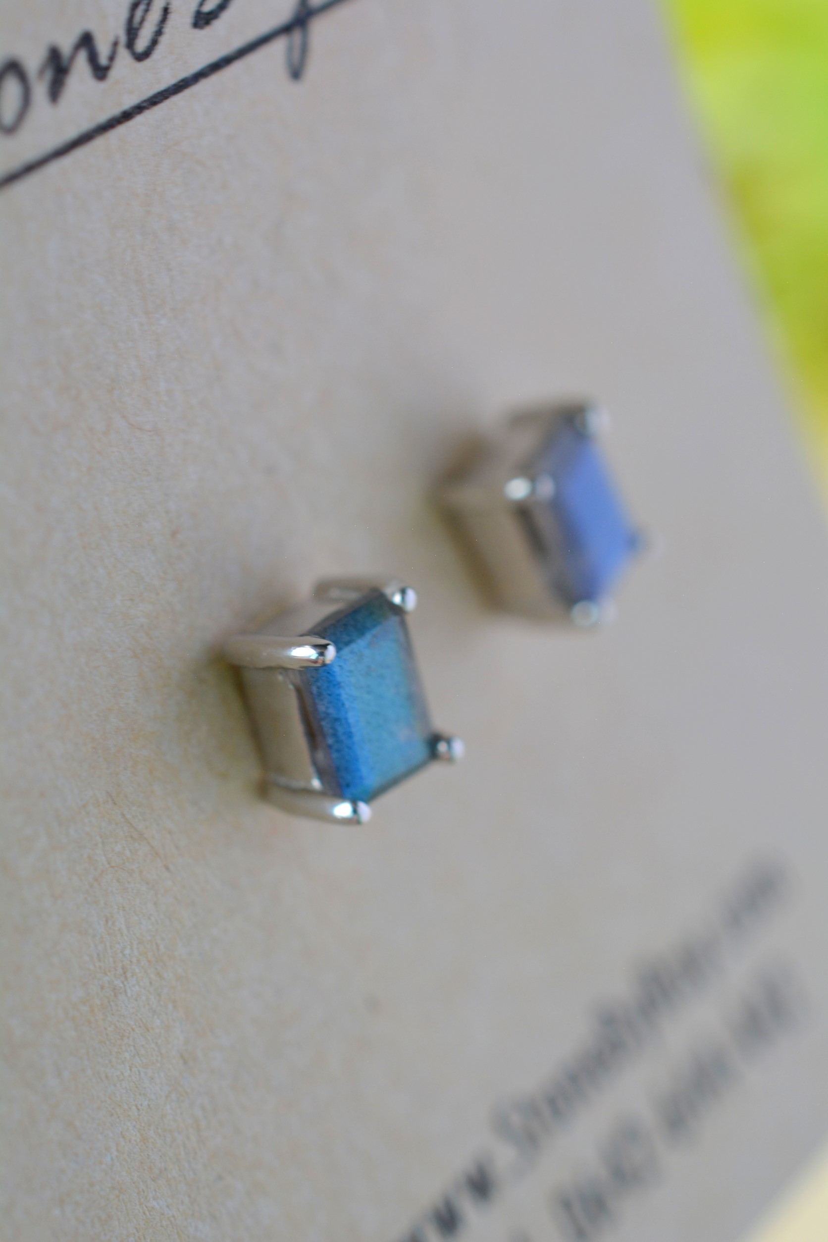 ต่างหูเงินหินลาบราโดไลท์(Labradorite)