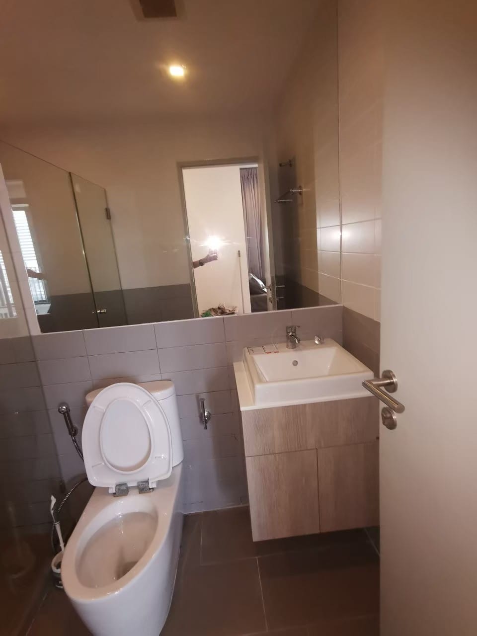 คอนโด IDEO Mobi Rama 9 (ไอดีโอ โมบิ พระราม 9) High Rise โซนพื้นที่ MRT พระราม9 ให้เช่าห้องแบบ 2ห้องนอน 2ห้องน้ำ ขนาดห้อง 55 ตรม. ชั้น 12A